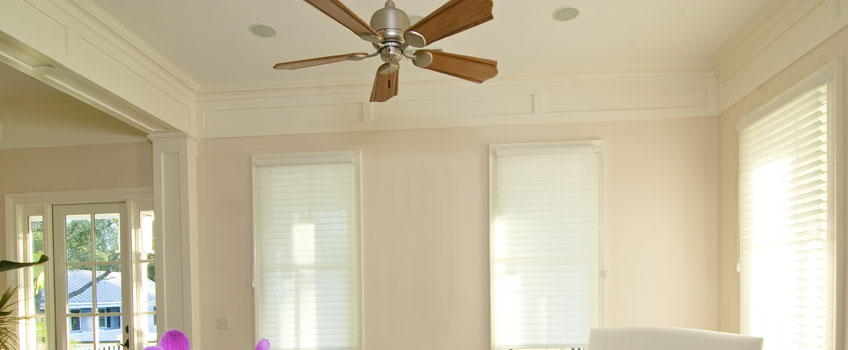 Ceiling fan direction for winter